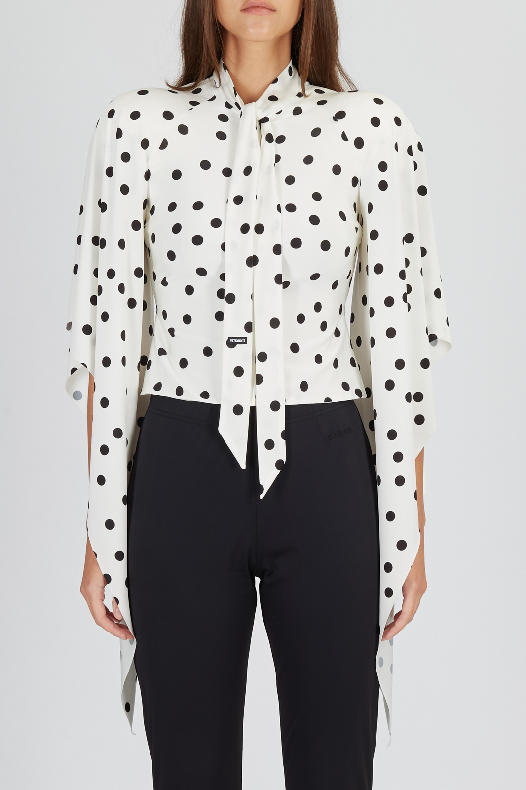 Блуза Vetements WH27BL133WD