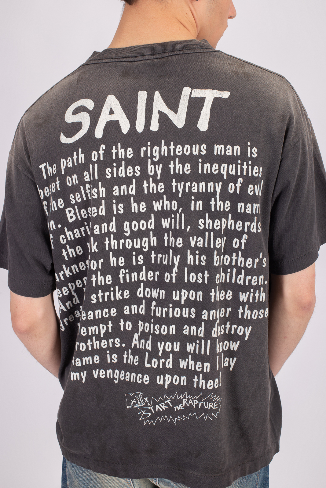 Футболка Saint-Mxxxxxx SM-HR8-0000-015