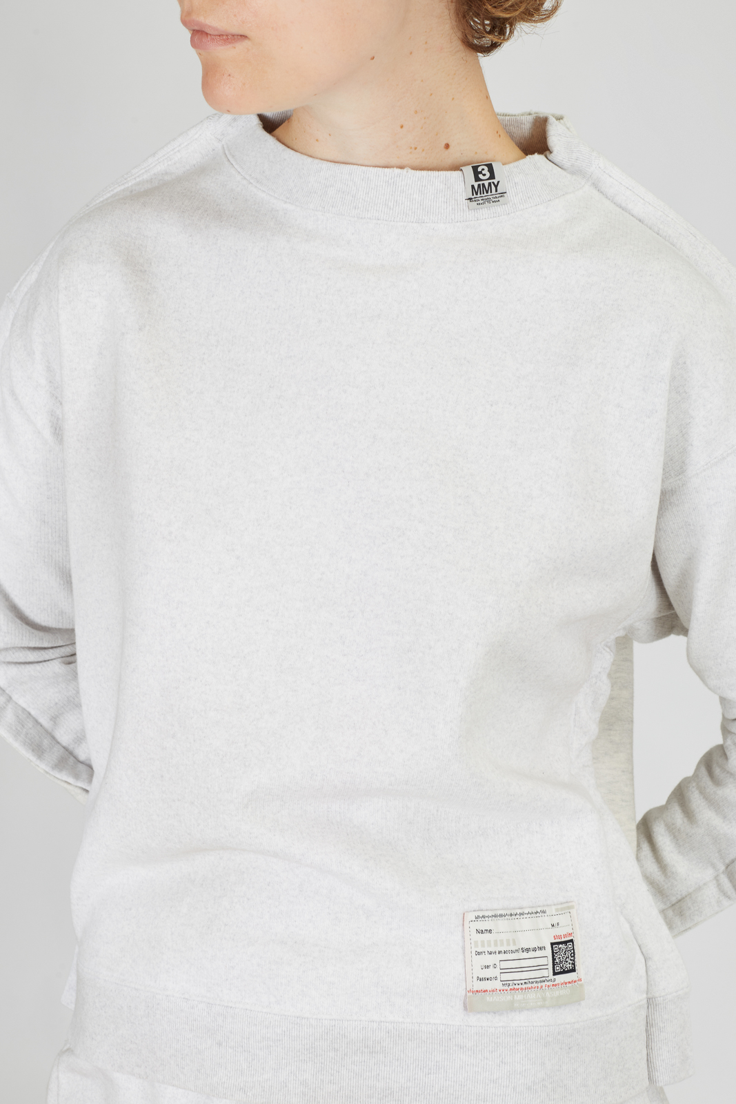 Свитшот Maison Mihara Yasuhiro B17PO571