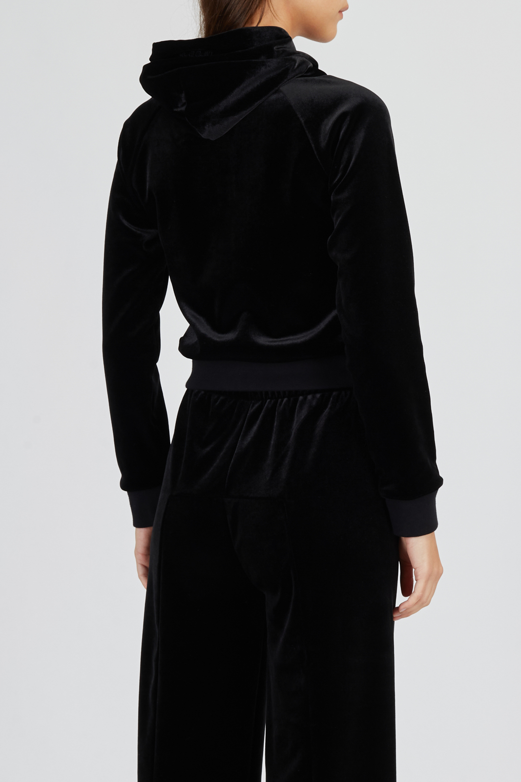 Худи Vetements WH27ZU118B