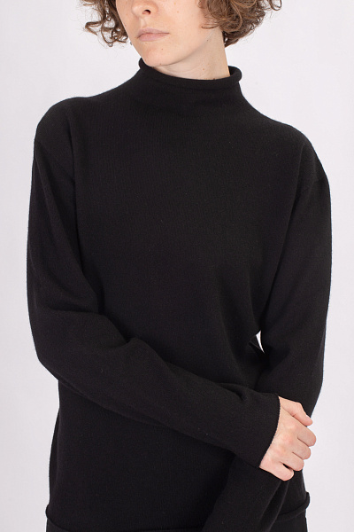Свитер Jil Sander J40GP0002 J13204 001 2