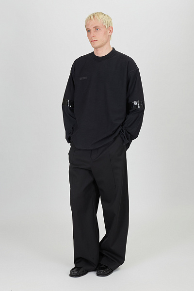 Лоннгслив Vetements ME76LS145B 2